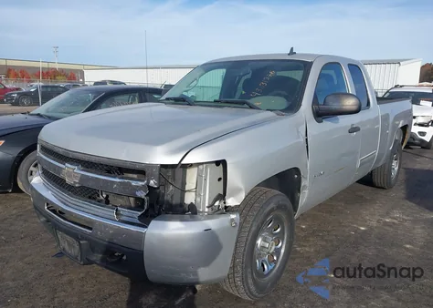 2011 Chevrolet Silverado 1500 Ls из США, поврежденный, VIN 1GCRKREA3BZ387732